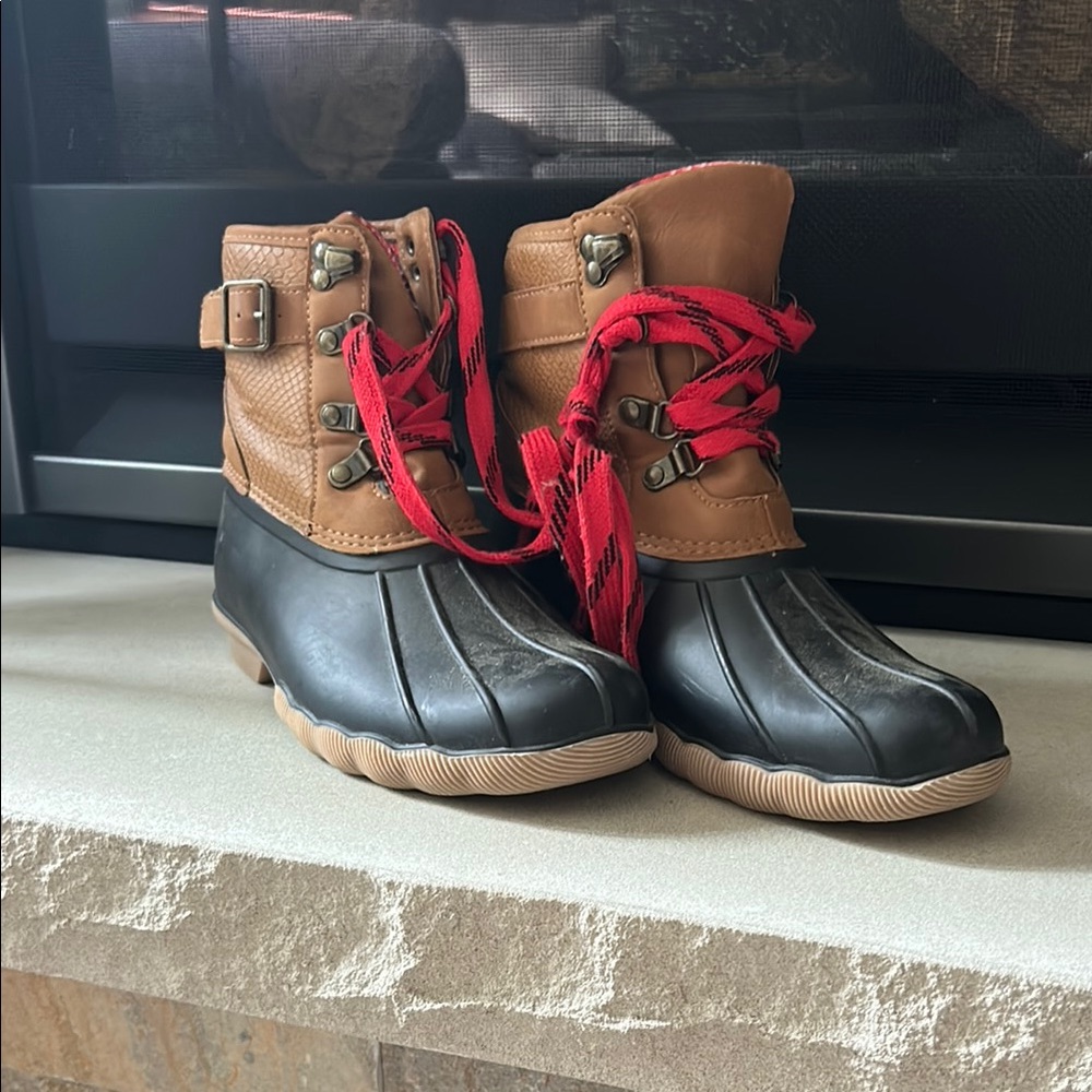 Maurices Tan and Black Duck Boots with Red Laces